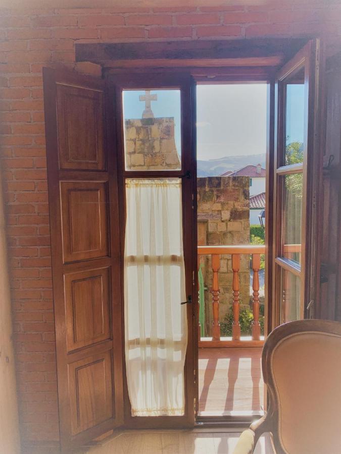Posada La Torre De La Quintana Liendo Bagian luar foto