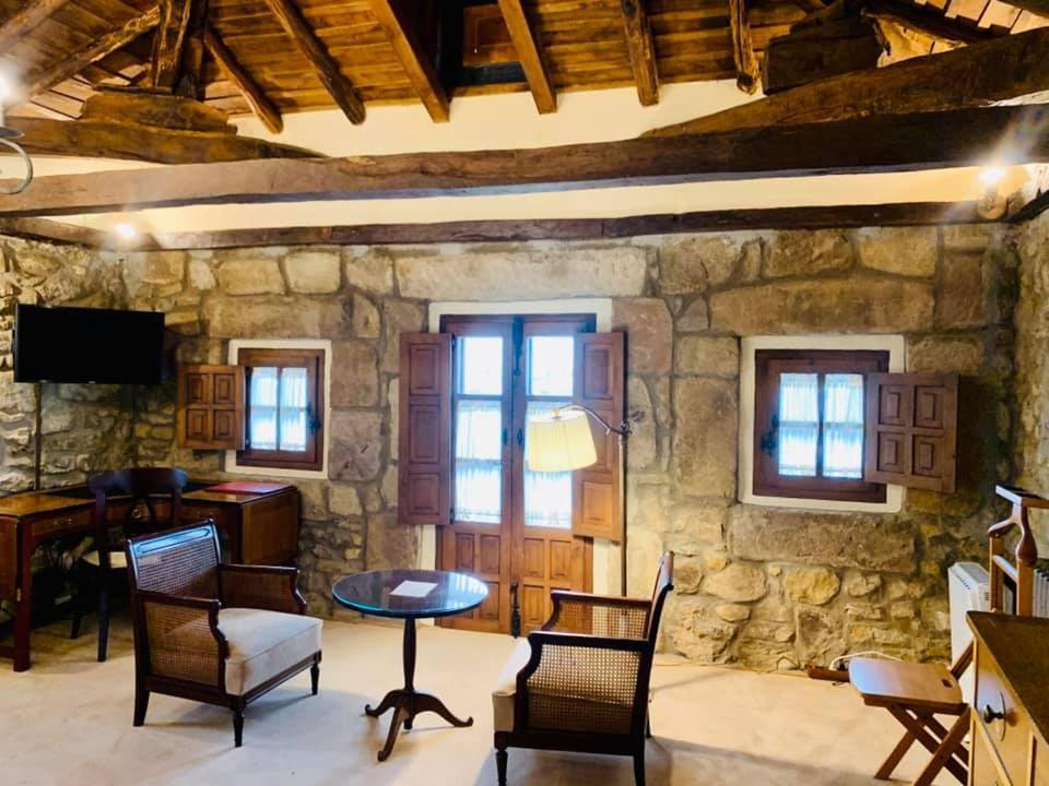 Posada La Torre De La Quintana Liendo Bagian luar foto